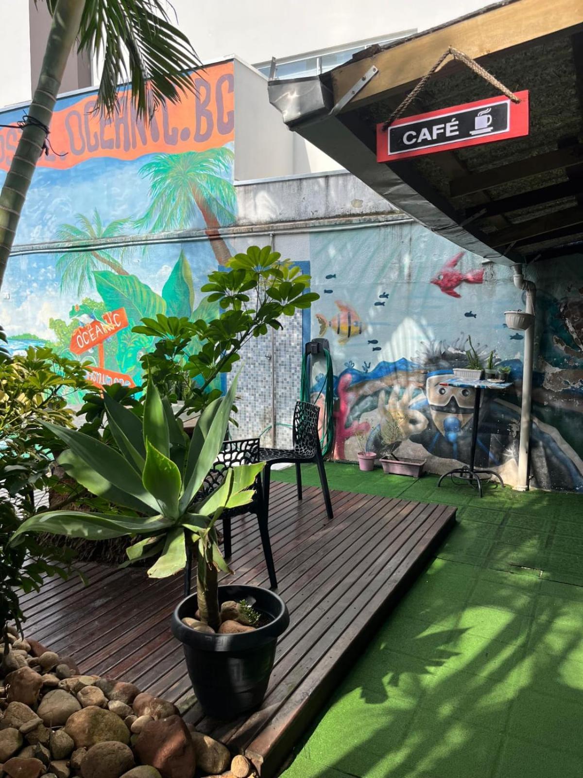 Oceanic Hostel Balneário Camboriú Zewnętrze zdjęcie